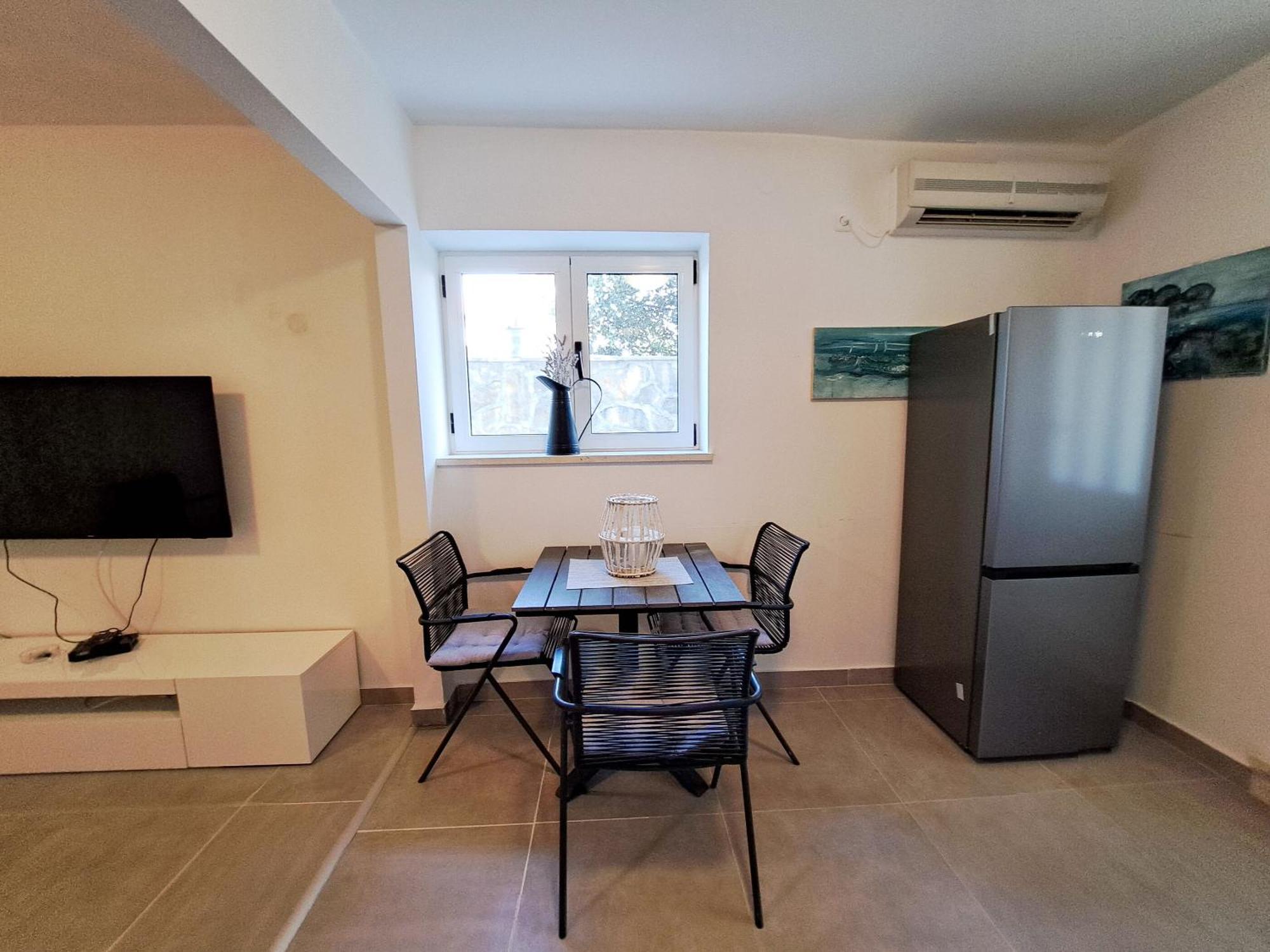 Apartments Ivanka Supetar Exterior photo